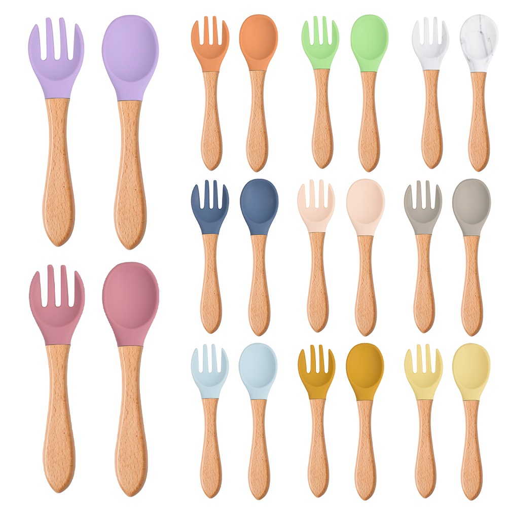 Baby Food Utensils Set - 2 ピース/セットベビーシリコーンスプーンフォーク木製ハンドルベビー授乳食器幼児幼児授乳アクセサリー食器