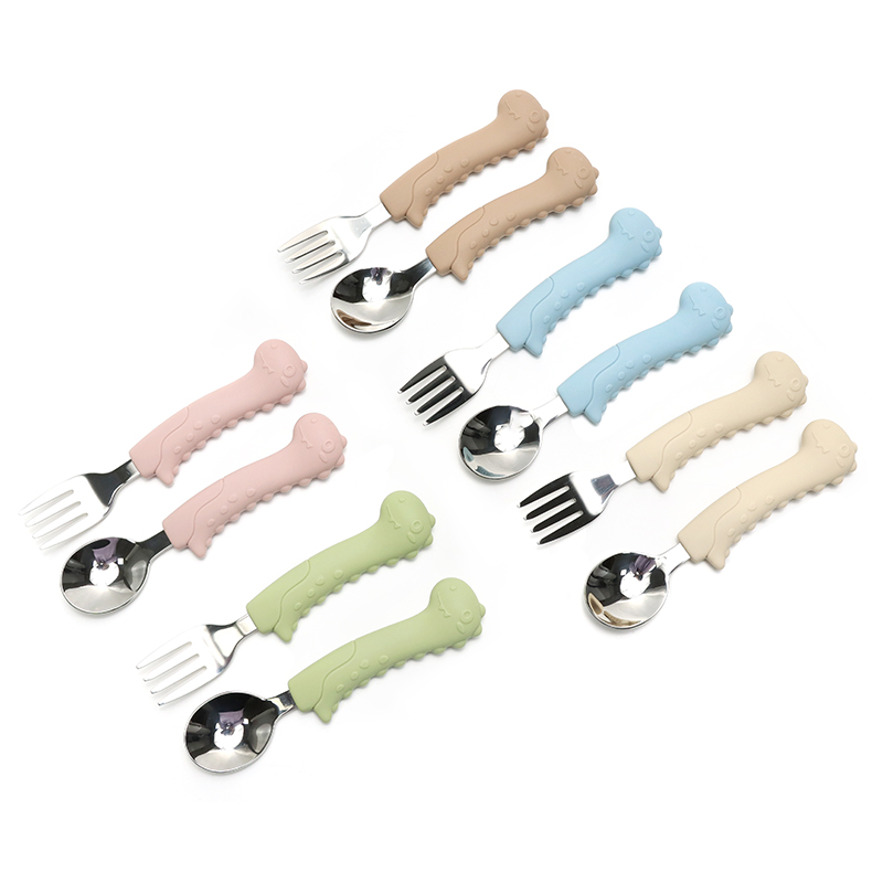ベビー恐竜スプーンフォークセット 幼児用ステンレス製離乳食セ - Baby Food Utensils Set のレビューと価格