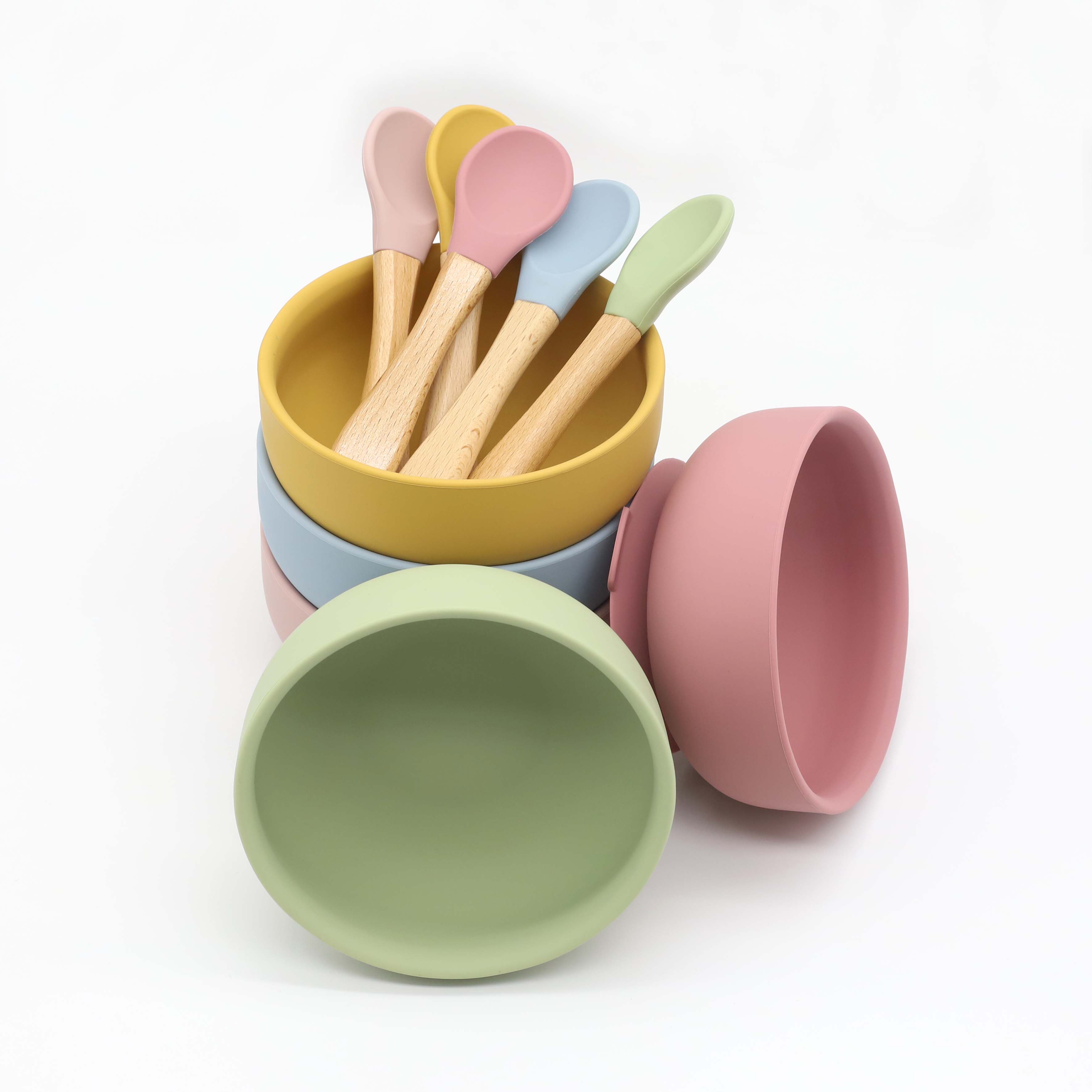 吸盤付きシリコンボウル、木製ハンドルのスプーン、ベビーフード - Baby Food Utensils Set のレビューと価格