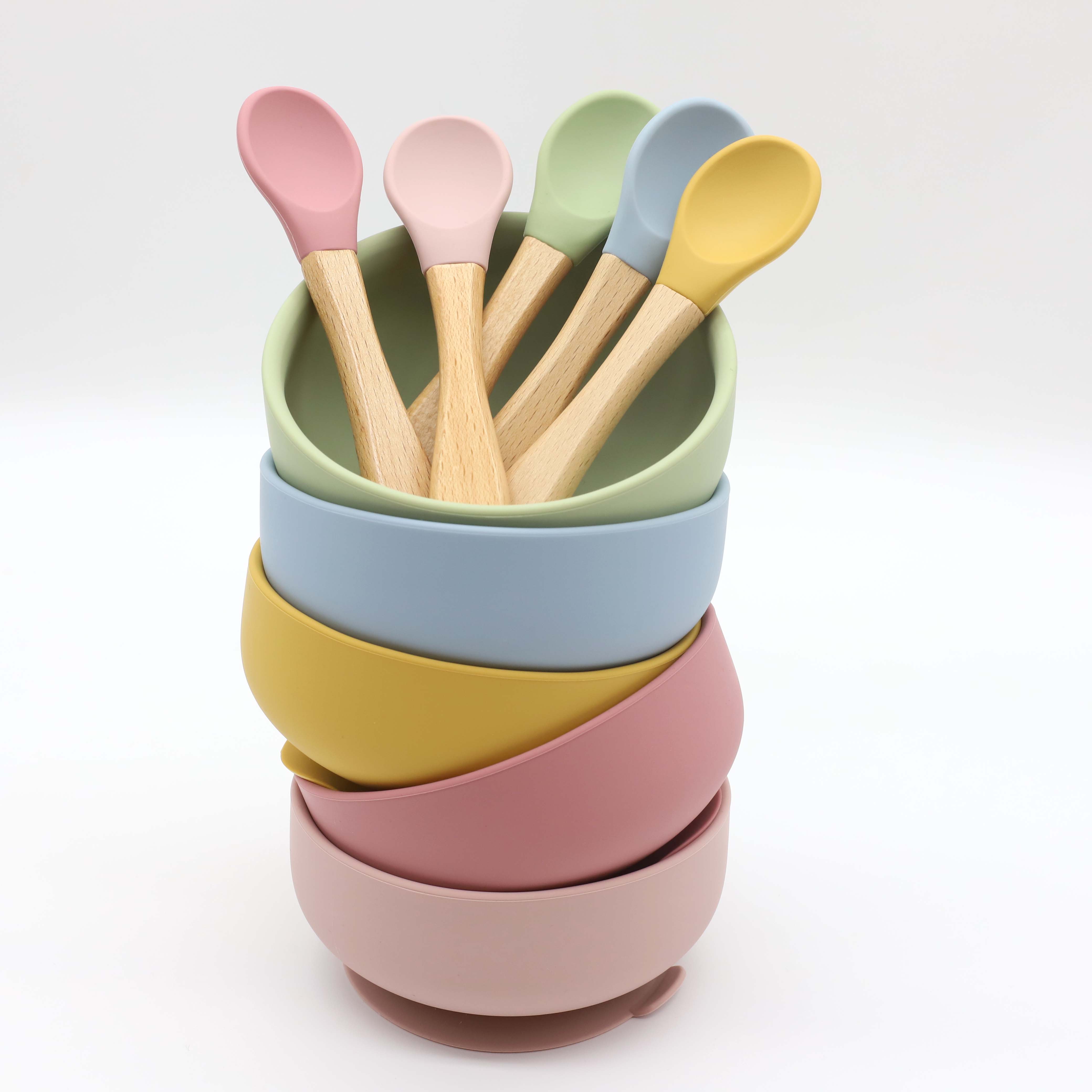 吸盤付きシリコンボウル、木製ハンドルのスプーン、ベビーフード - Baby Food Utensils Set のレビューと価格